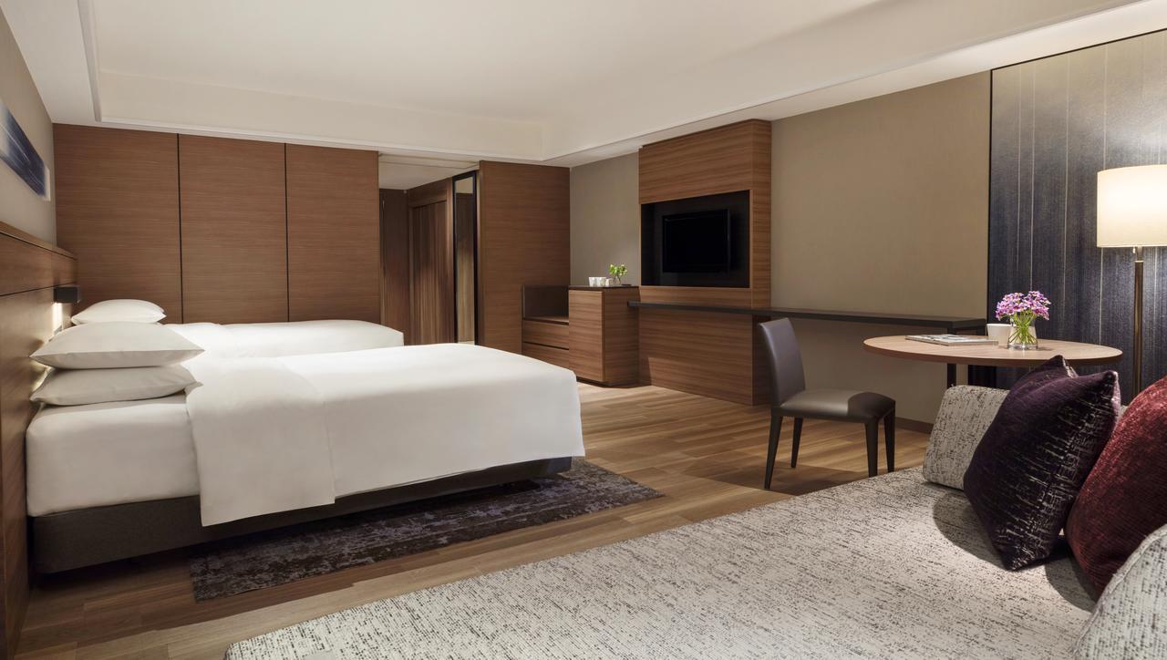 Nanki-Shirahama Marriott Hotel Exterior photo Deluxe Room